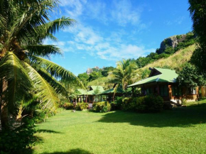 Naqalia Lodge, Wayasewa Island